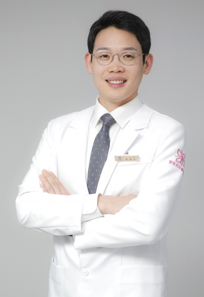 하영수 내과원장